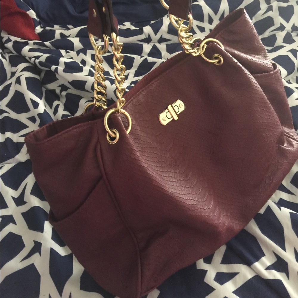 Nice handbag - Picture 2 of 3